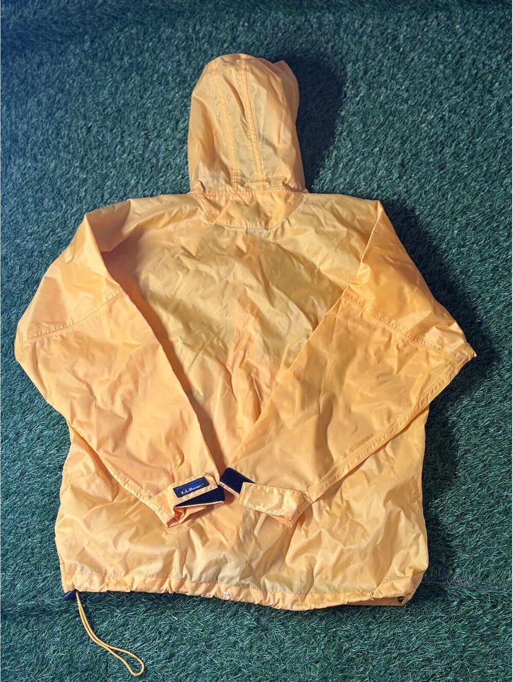 90s L.L.Bean Lightweight Hooded Rain Jacket Yellow Nylon Womens Medium